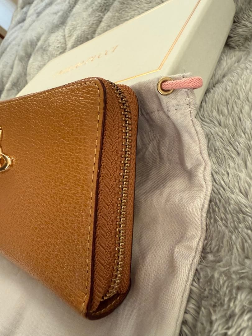 お値下価格☆美品☆ヴィヴィアンウエストウッド☆EXECUTIVE ラウンドジップ