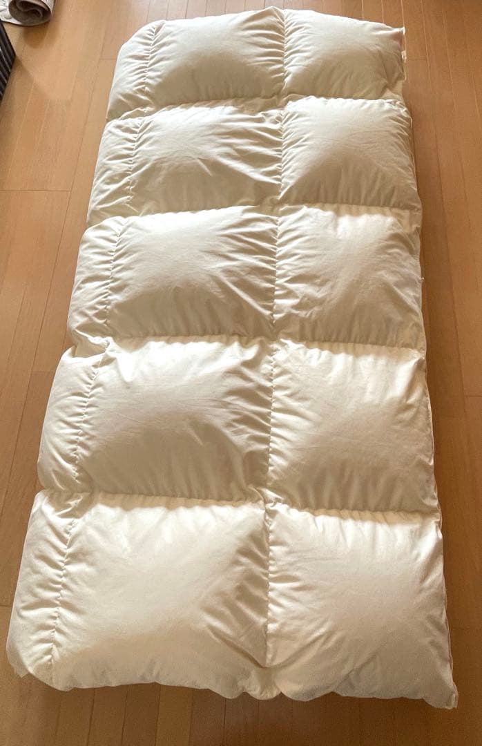 【引き取り可能な方 12/15迄】ダブル羽毛掛け布団