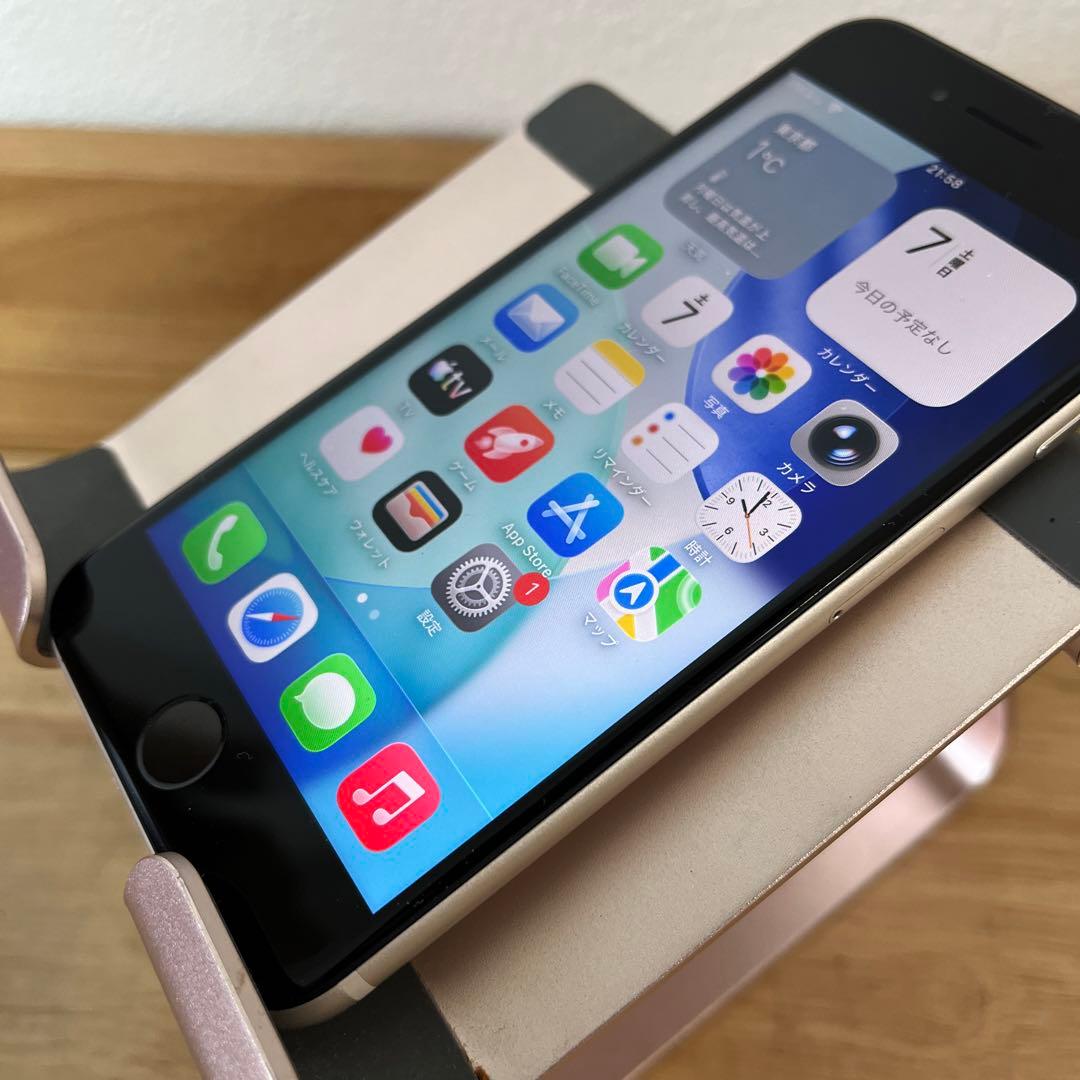 バッテリー新品100%！iPhoneSE3 3世代64G SIMフリー