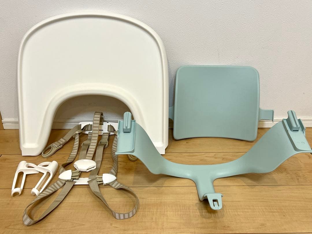 stokke ストッケ トリップトラップ　ベビーセット　トレイ　ベルト　チェア