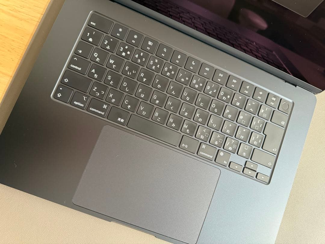 Apple MacBook air M2 15インチ 極美品 オマケ付き