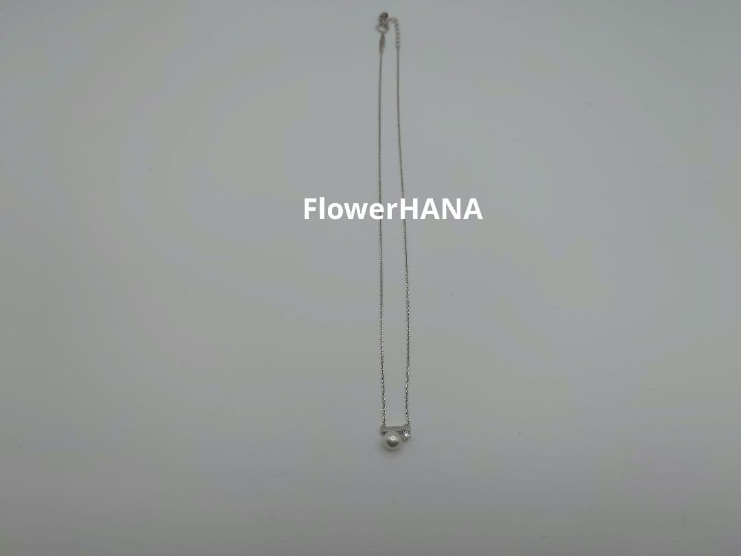 【美品】プチバランス クラス ネックレス　ホワイトゴールド