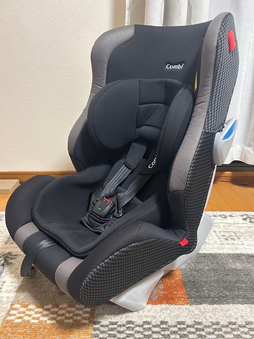 美品　コンビ　ママロンエッグショックCF