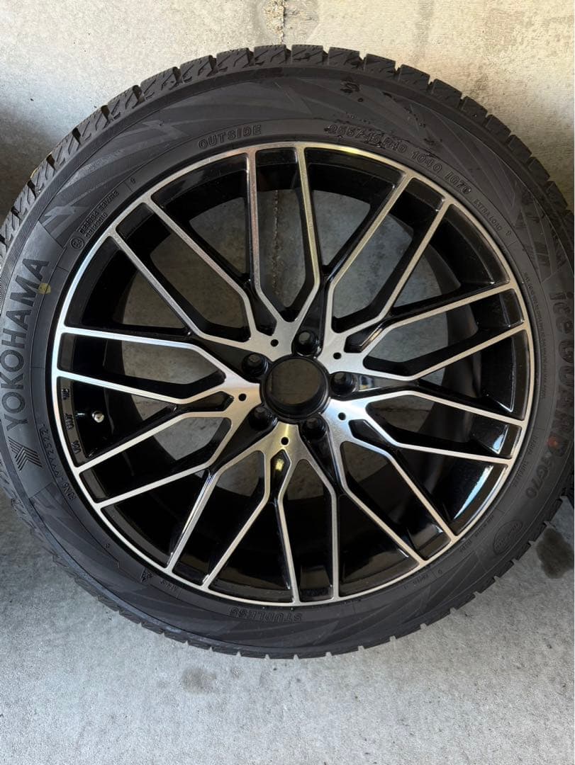 ヨコハマタイヤ　スタッドレス