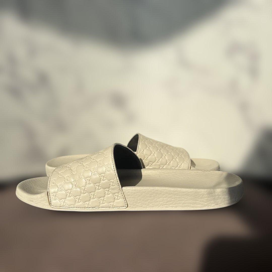 gucci シマレザー　サンダル　シューズ　グッチ　GGガラ　スニーカー