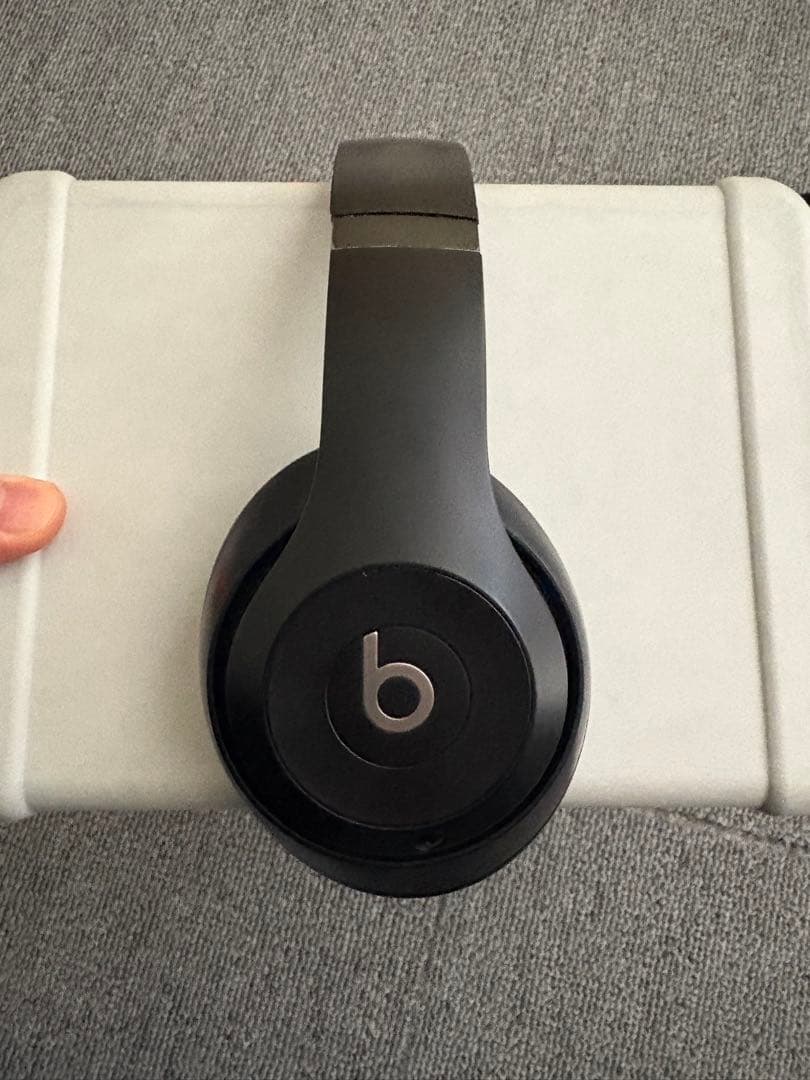 beats Studio pro ブラック