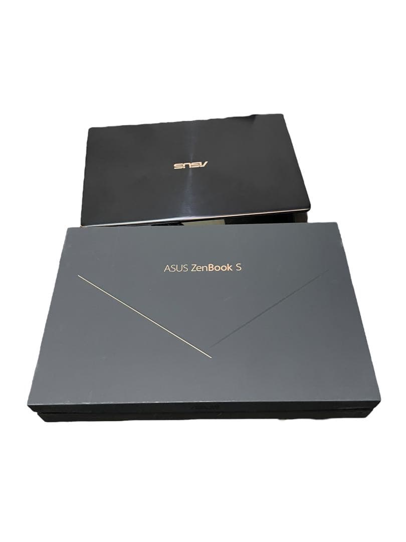 ASUS ZenBook UX391U ノートPC 13.3インチ