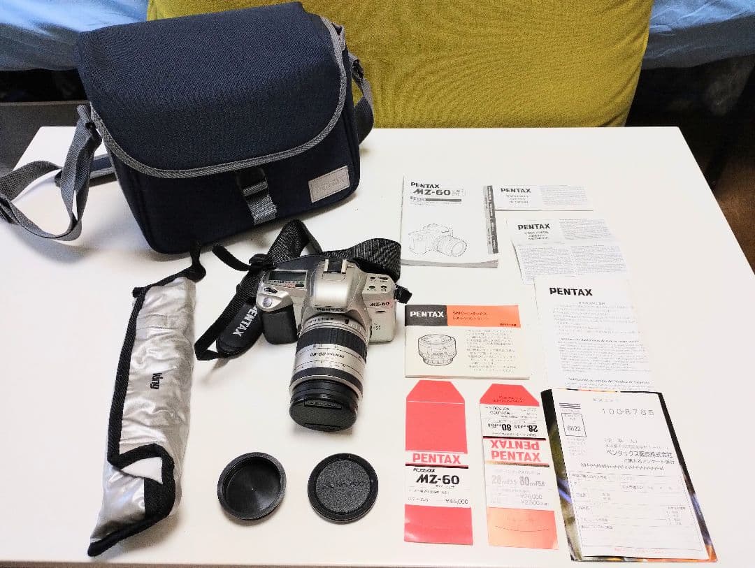 PENTAX MZ-60　SMCレンズ　カメラケース　スタンド付き