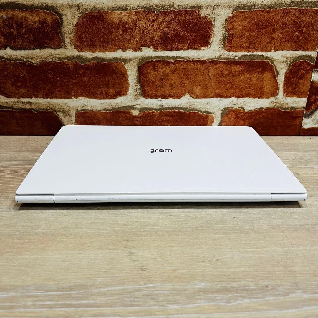 ⭐️K3045⭐️【LG】gramノートパソコン