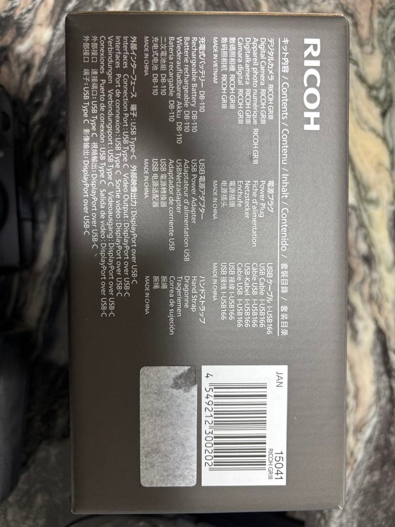 RICOH GR IIIデジタルカメラ 本体と付属品