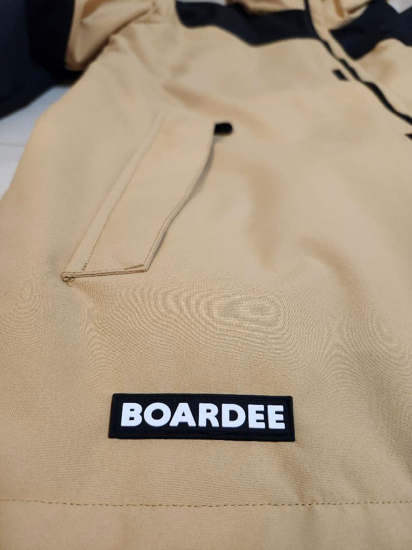 【美品】ゆうちゃみ×BOARDEE ボーディー　スノーウェア　スノーボード