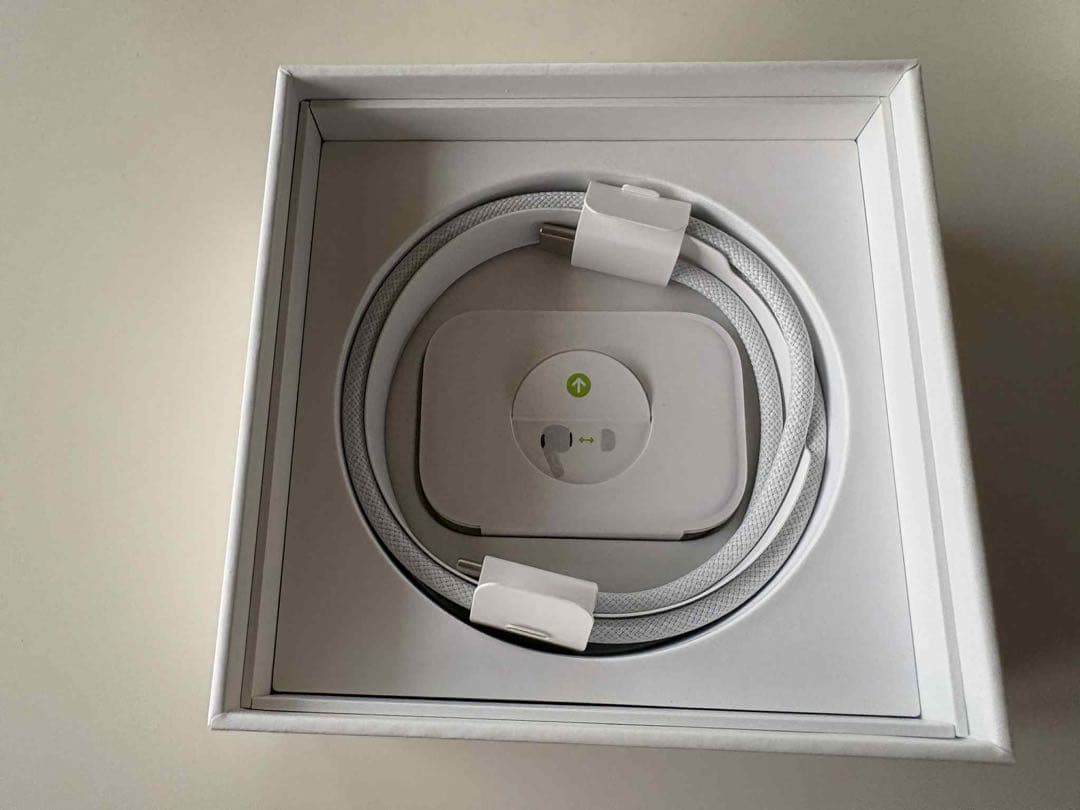 ゆきユキ様AirPods Pro 2 両イヤホン　MagSafeケース