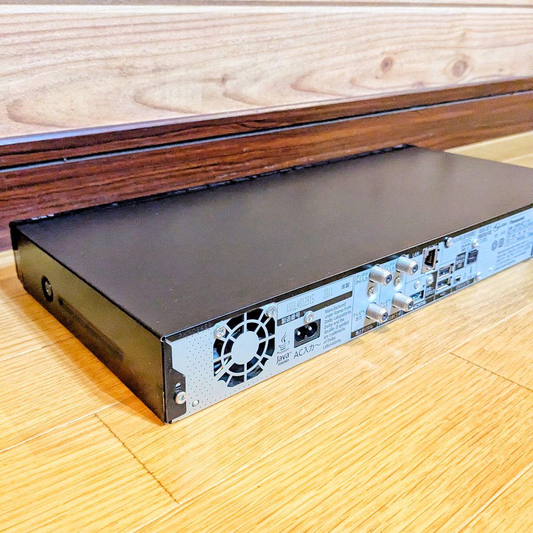 Panasonic　パナソニック　ブルーレイレコーダー 3チューナー　3番組同