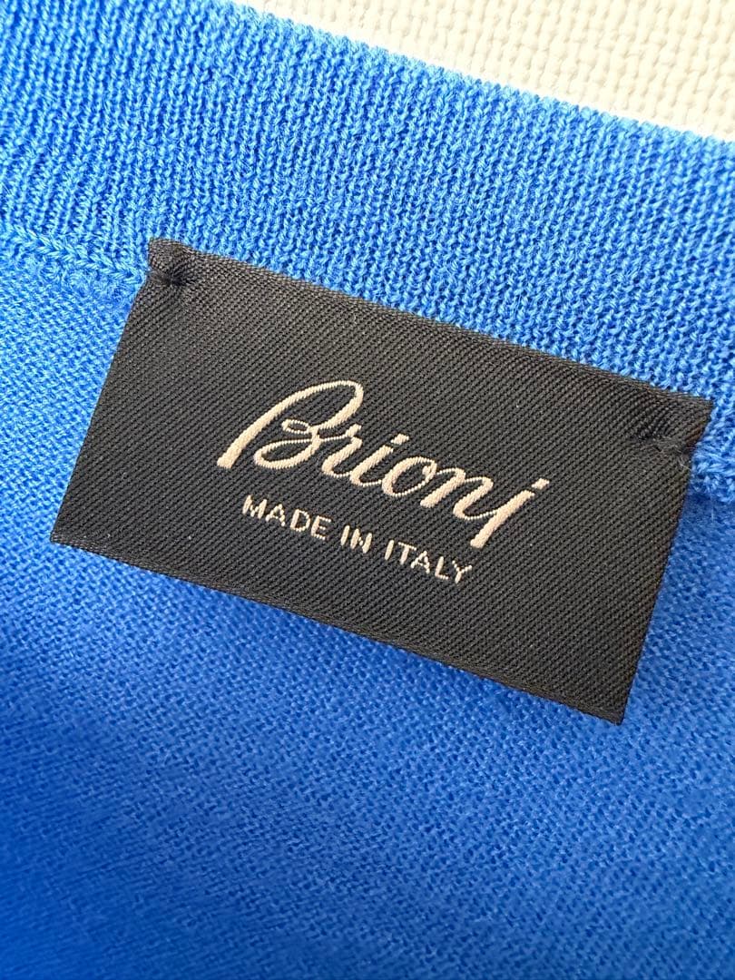 新品同様！Brioni クルーネックセーター 青　ブリオーニ48サイズ