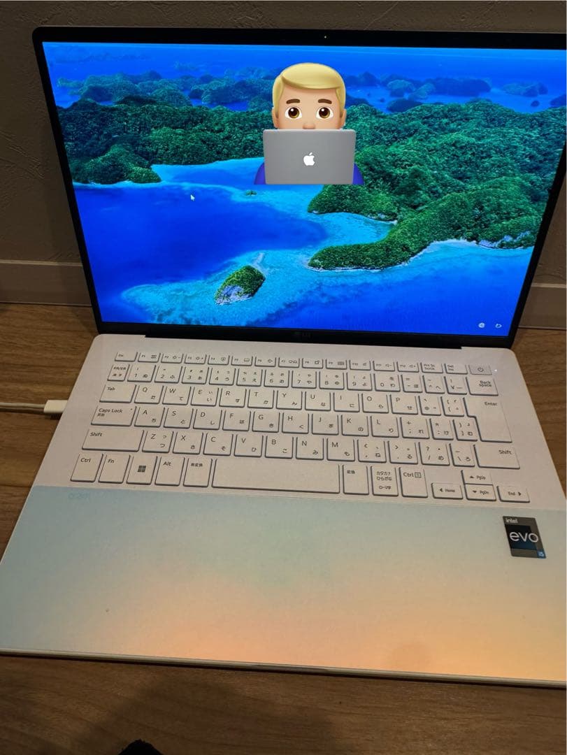 LG gramノートPC オーロラホワイトCore i5 軽量999g 有機EL