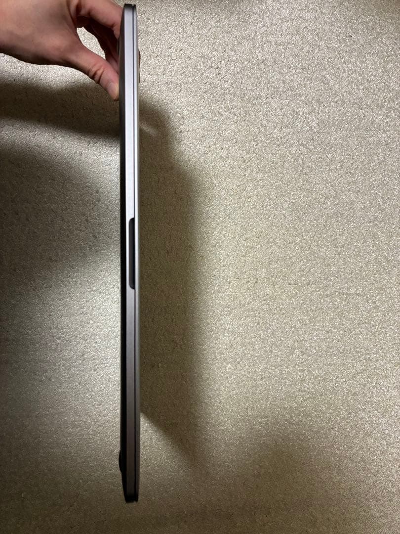 MacBookPro15インチ2018 、Corei9、SSD1TB、32GB