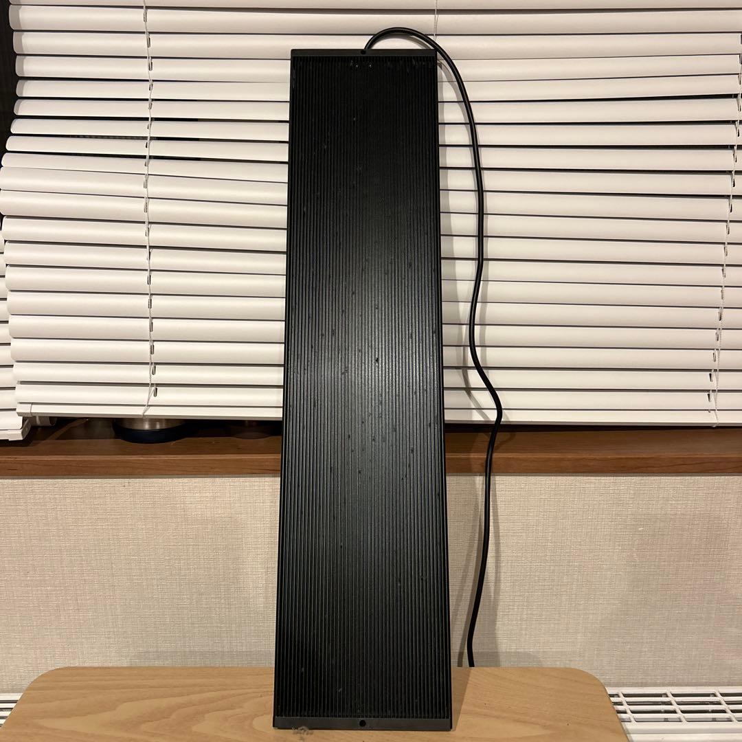 Chihiros WRGB60II シェード付き