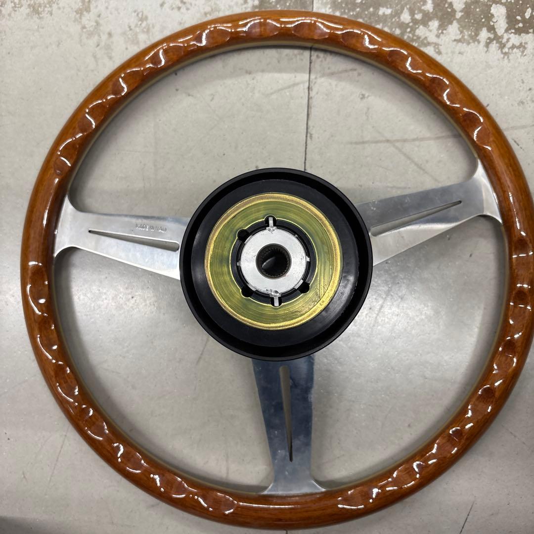 ナルディ　ステアリング　クラッシック　ウッド