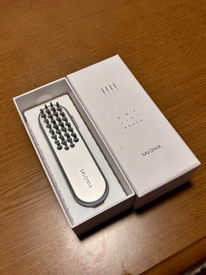 【サロニア】SALONIA EHS LIFT BRUSH 美顔器