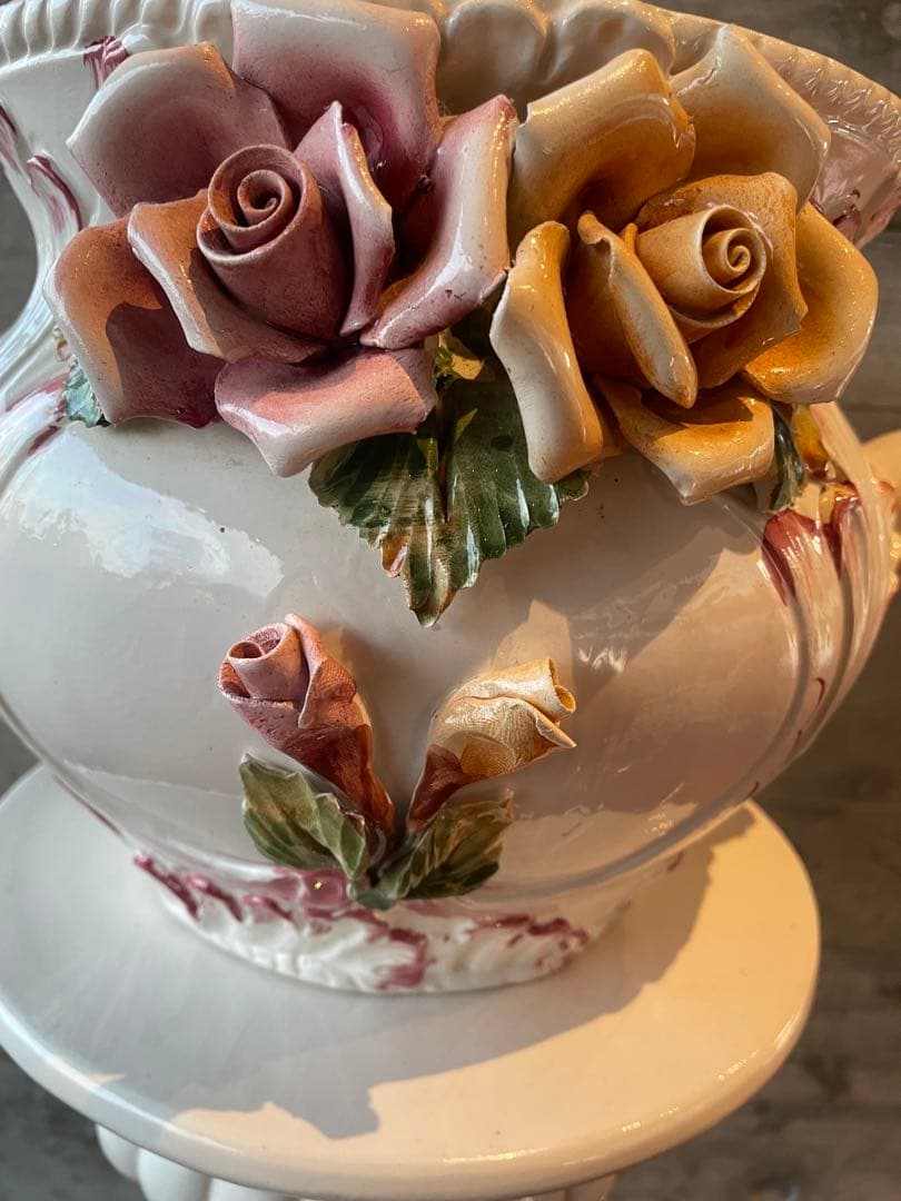 大人気　CAPODIMONTE イタリア製 陶器 花瓶➕フラワースタンド