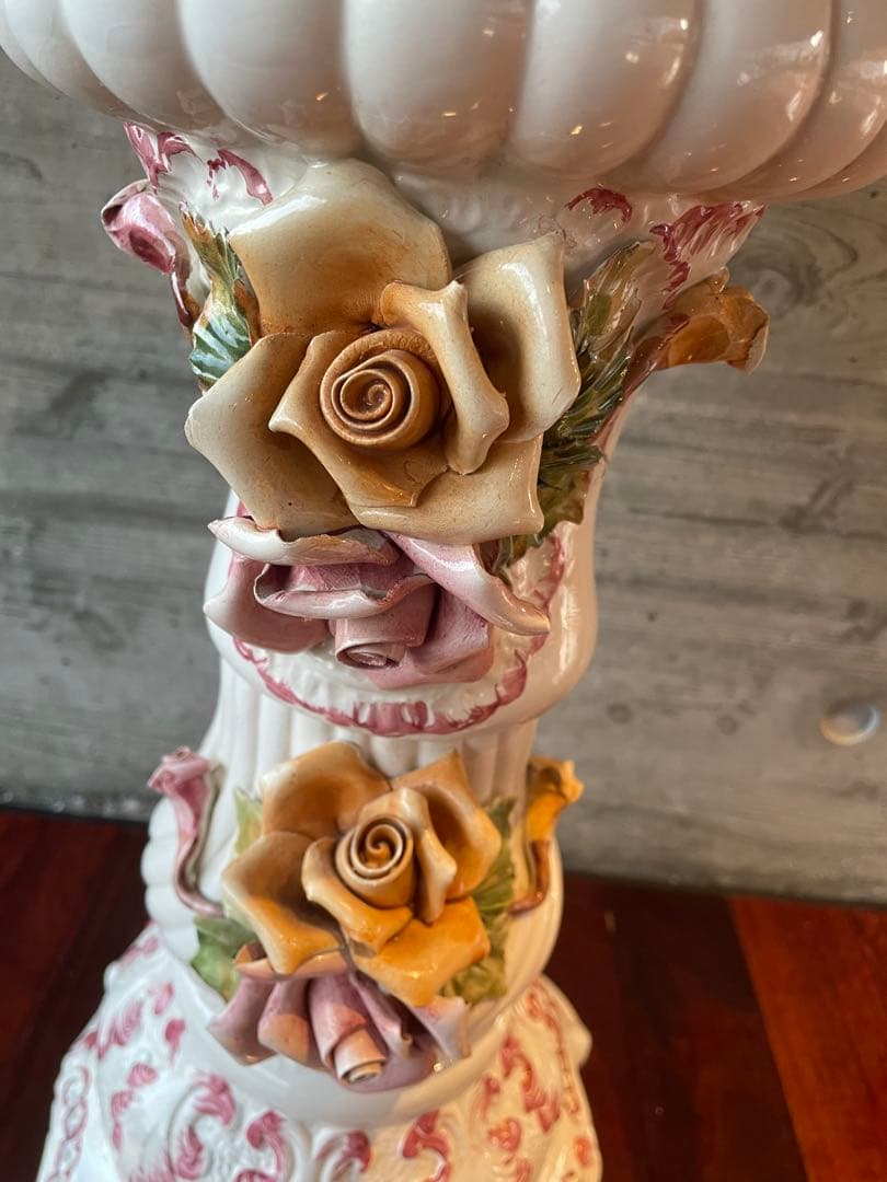 大人気　CAPODIMONTE イタリア製 陶器 花瓶➕フラワースタンド