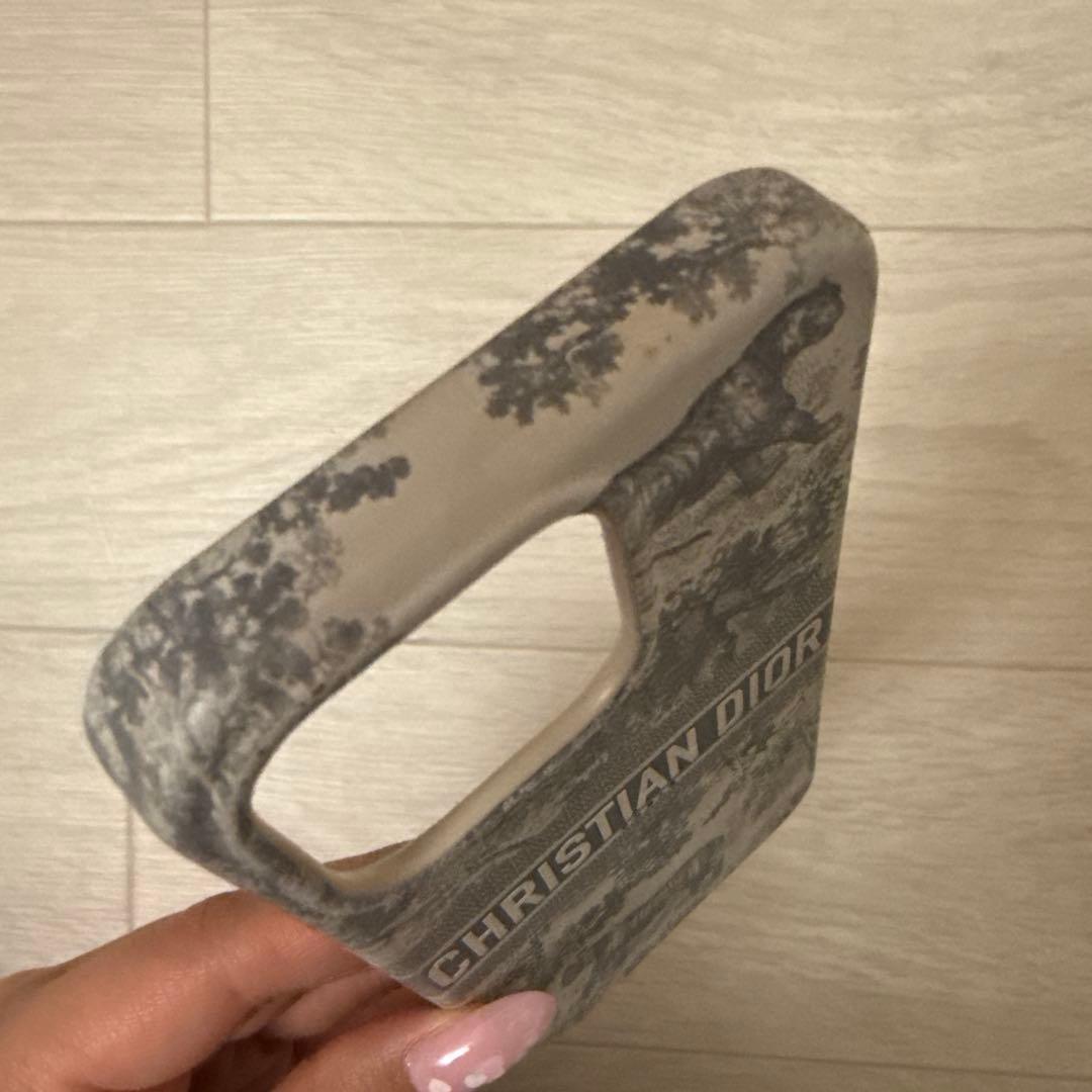 CHRISTIAN DIOR iPhone 13Pro ケース