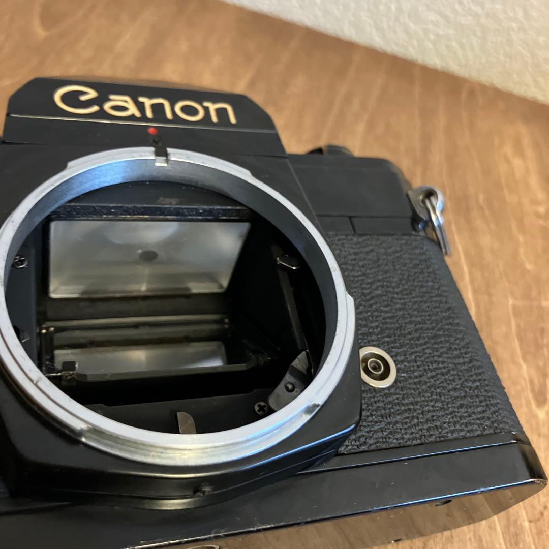 Canon FTb 一眼レフカメラ （フィルム）レンズ2本50mm 24mm