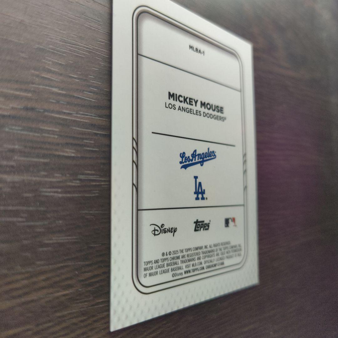 ミッキー ロサンゼルス・ドジャース Topps chromeカード