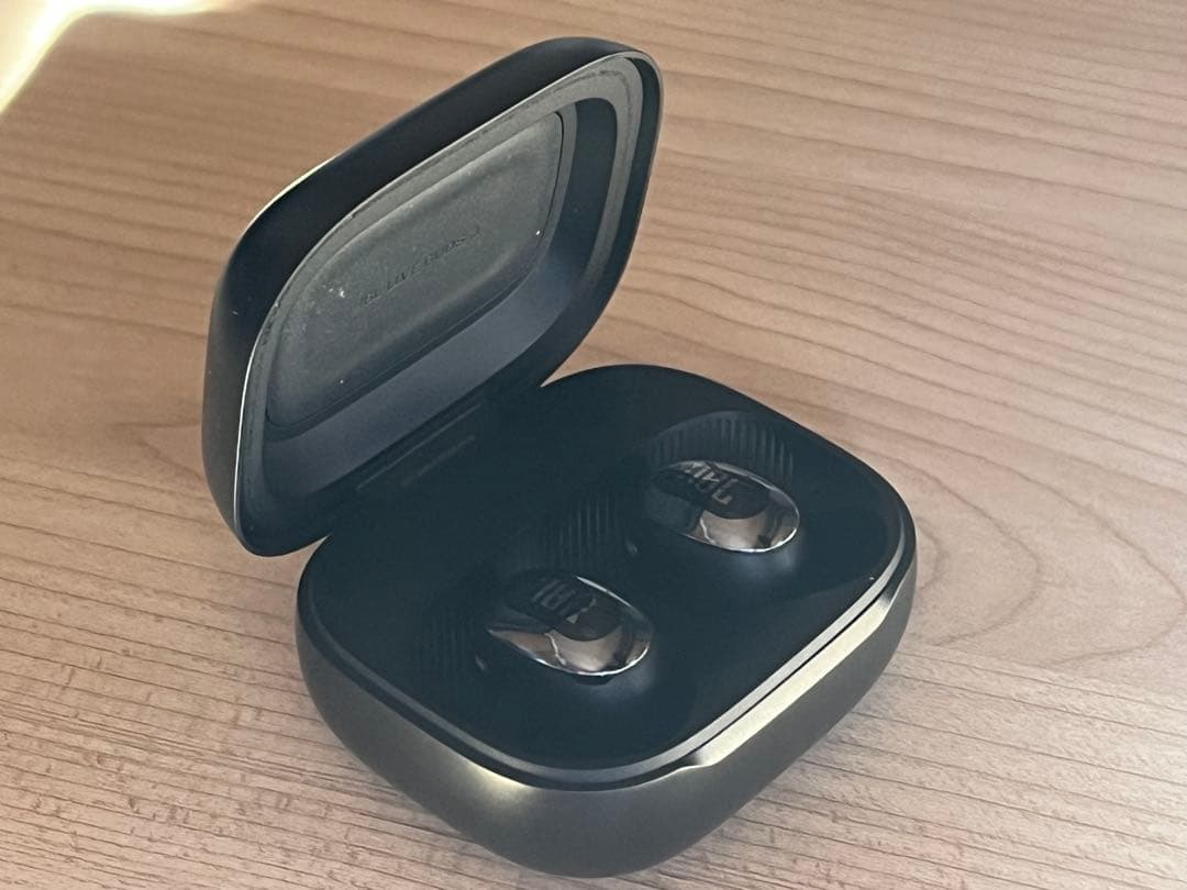 【ほぼ未使用】JBL Live Buds3 ブラック ワイヤレスイヤホン