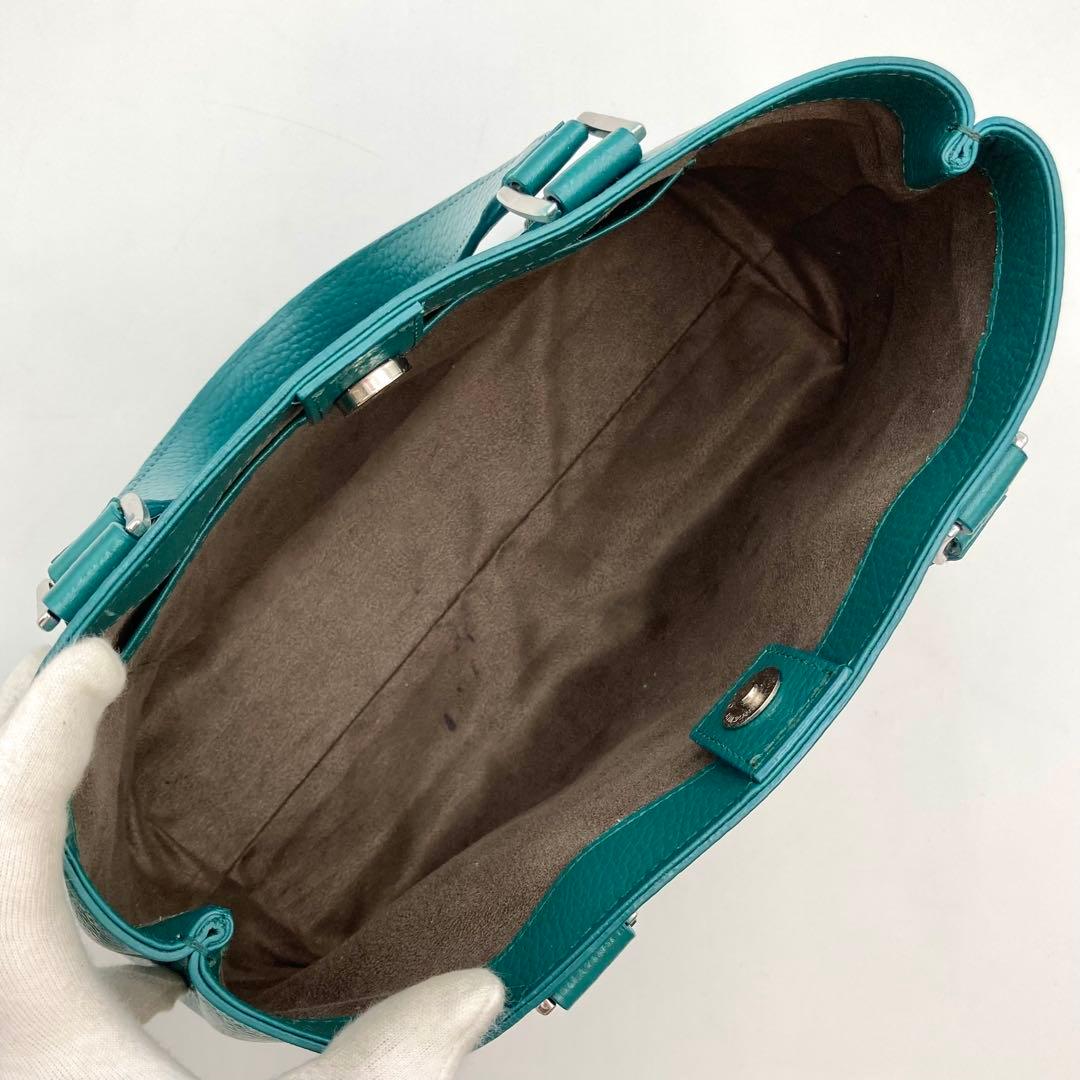 masa✨ペッレモルビダ テーラマリーナ ミニトートバッグ 緑系 レザー