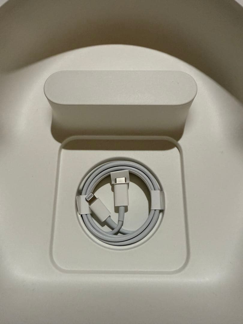 や*ん様 F*M様 AirPods Max スペースグレー 美品　動作良好　付属