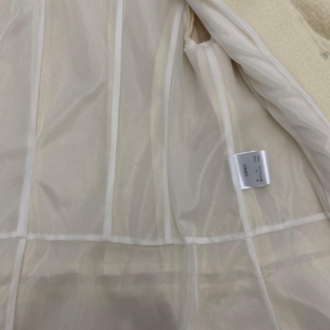 美品スーパービューティー花ビジュー装飾、異素材ジャケット、スカートセットアップ