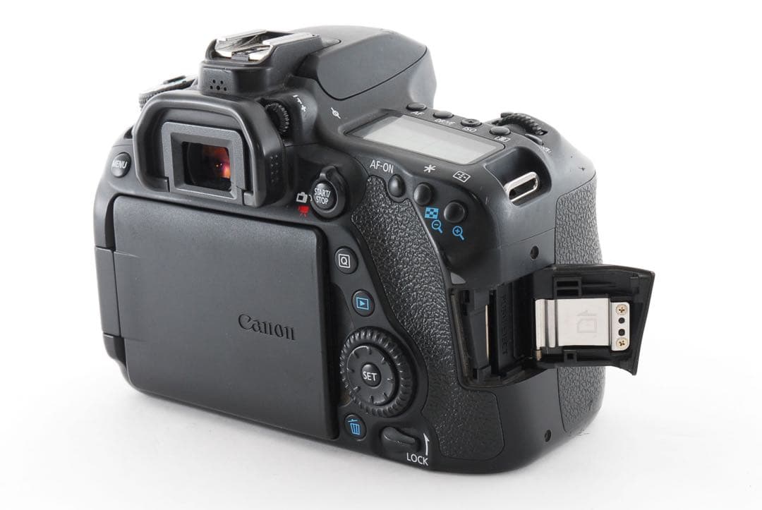 Canon EOS 80D/ダブルレンズセット/EF28-80/EF75-300