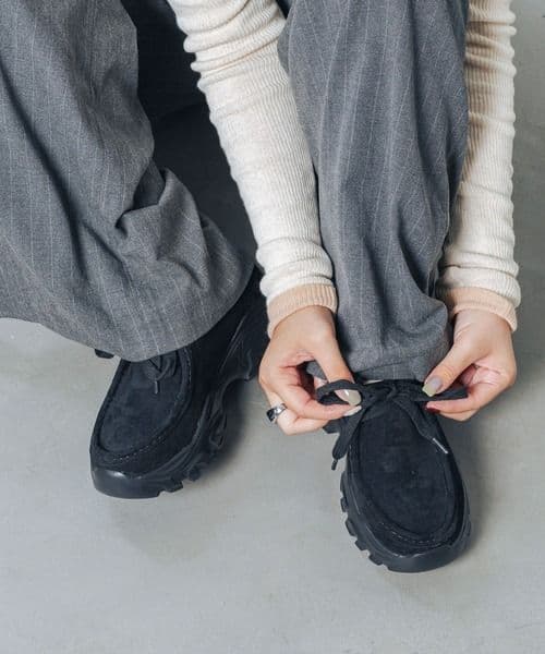 新品未使用 EVOL モカレースアップスニーカー LL