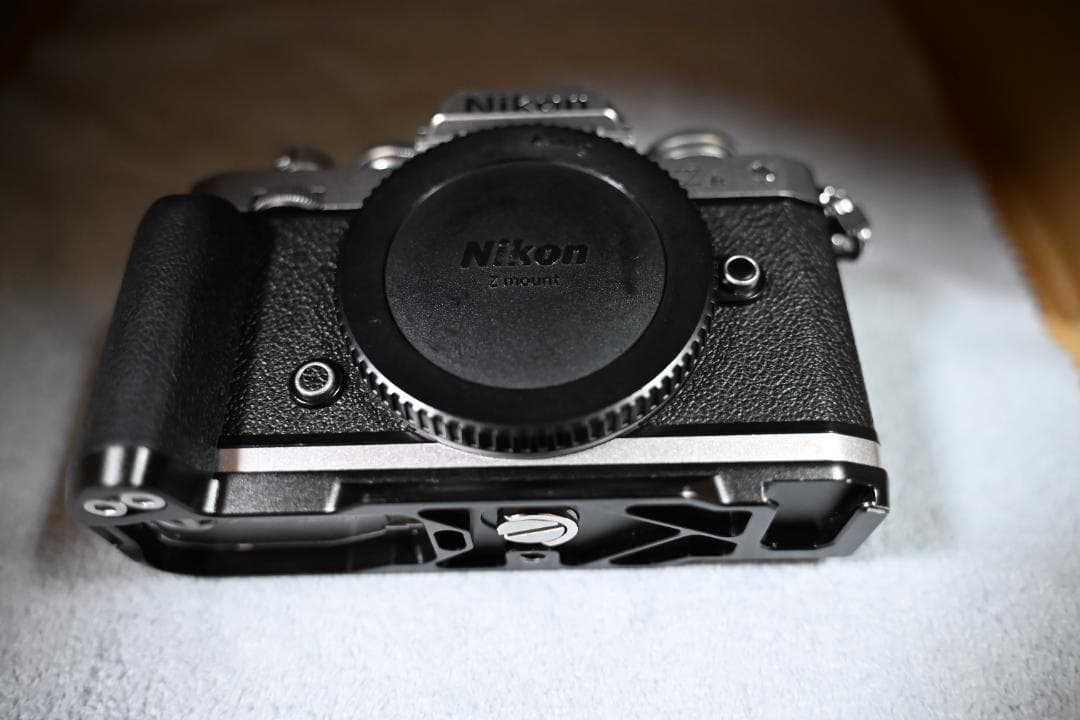 Nikon Z fcメーカーメンテ済 外装・上部ダイヤル交換済 バッテリー3個付