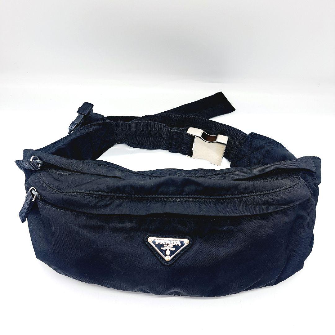PRADA ウエストポーチ　ボディバッグ 　三角ロゴプレート　ナイロン　ブラック