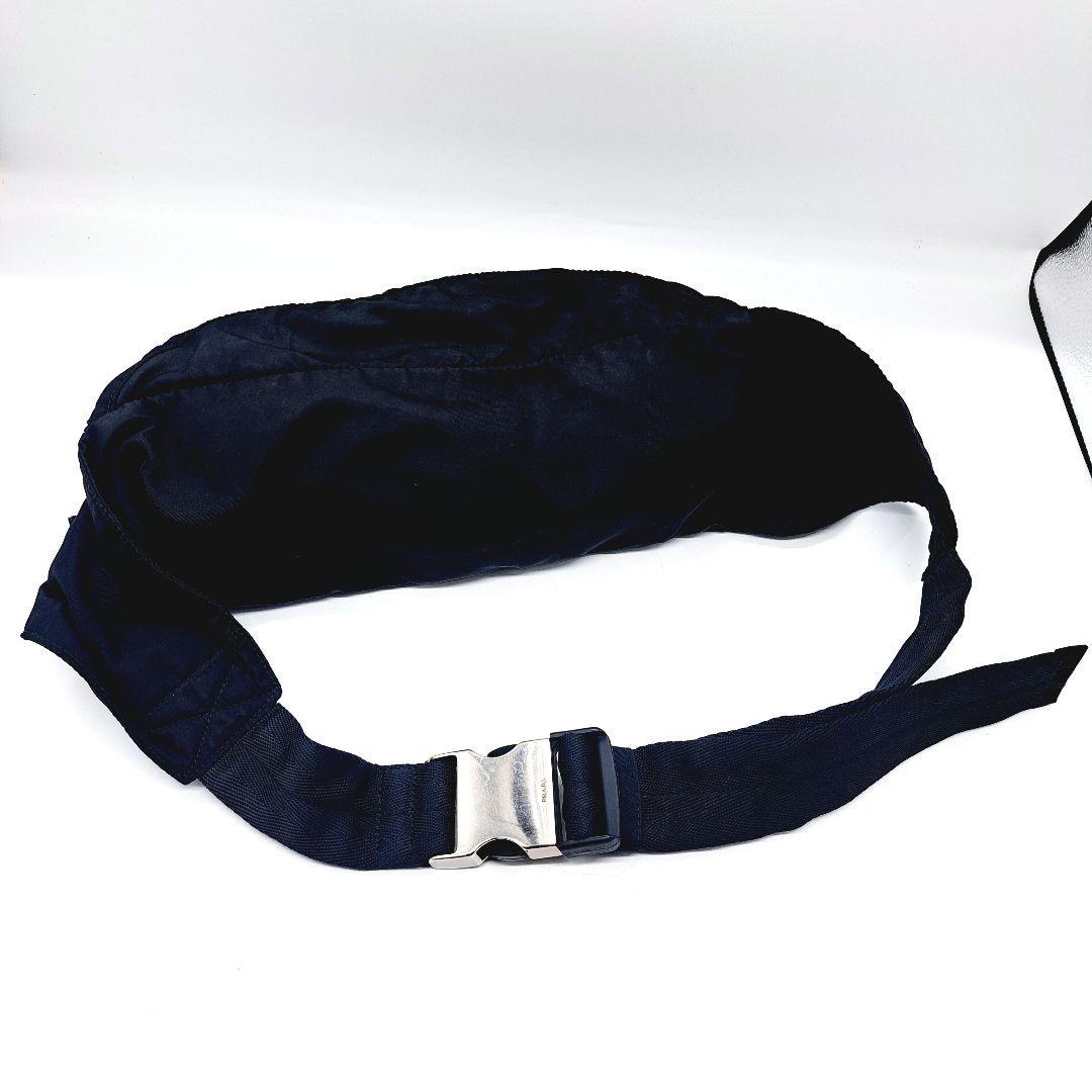 PRADA ウエストポーチ　ボディバッグ 　三角ロゴプレート　ナイロン　ブラック