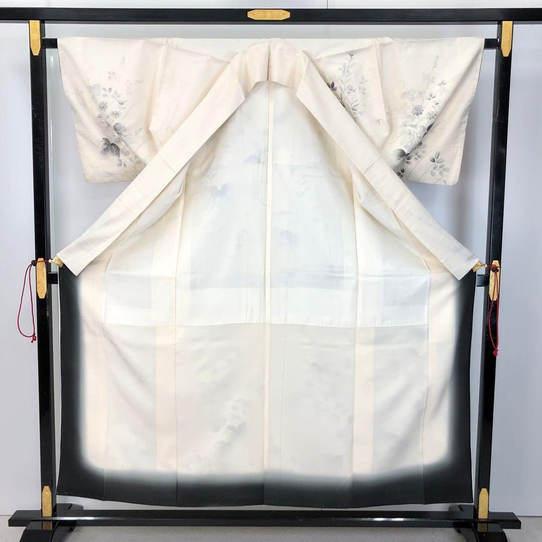 訪問着 紬 花草模様 葡萄 炭描き 乳白色 KK-2202