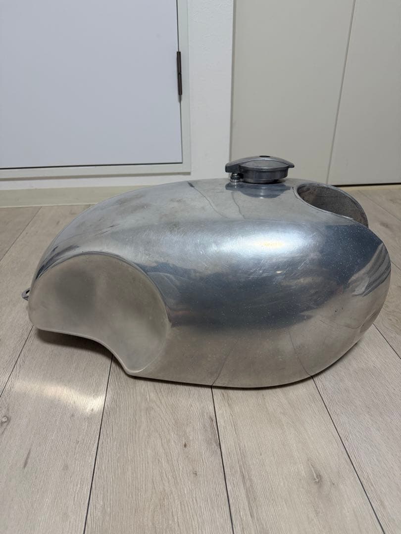 SR400 アルミタンク