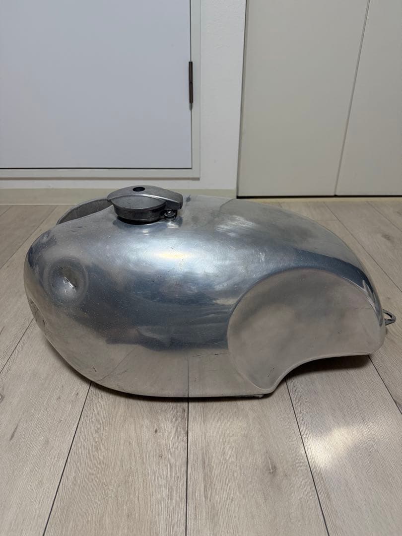 SR400 アルミタンク