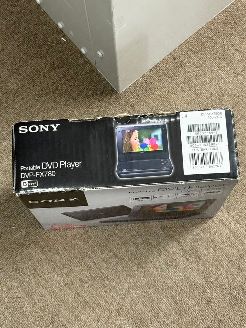 【美品】SONY DVP-FX780 ポータブルDVDプレーヤー 2018年製