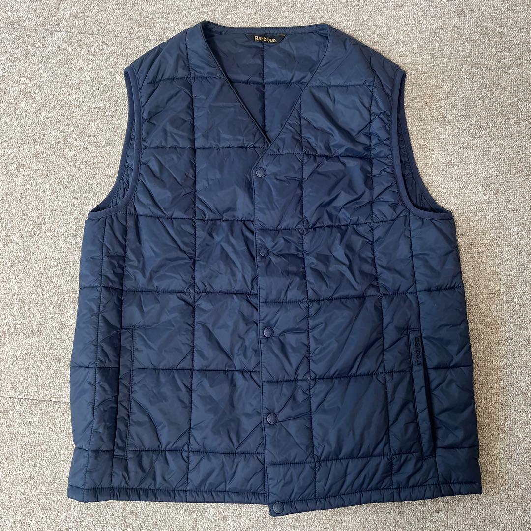 バブアー　ダウンベスト