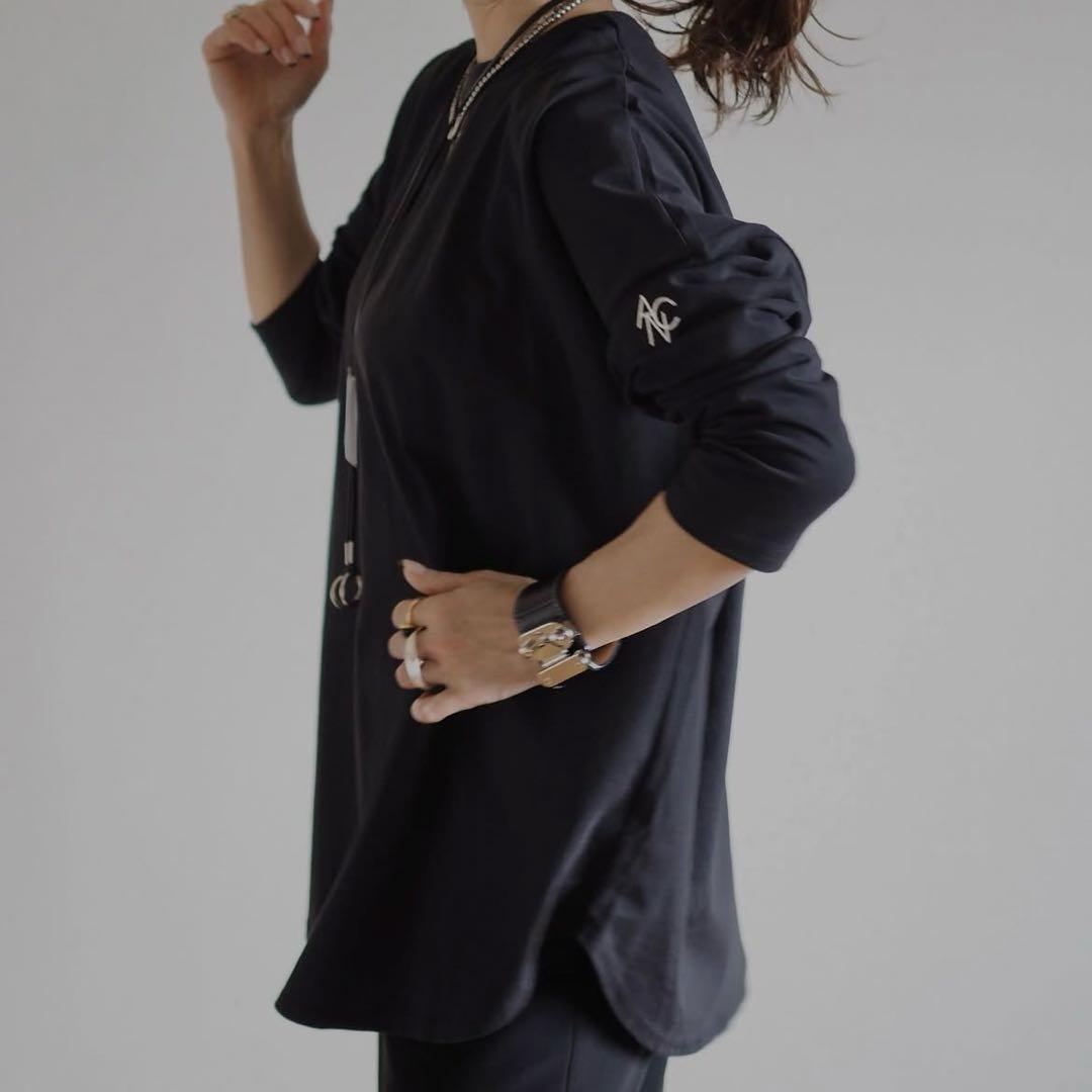 ANIECA レザーバングル　ブラック&シルバー