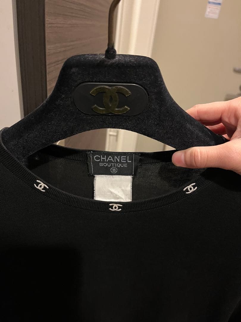 レア　CHANEL ブラック Tシャツ　サマーニット　半袖　ココマーク　44