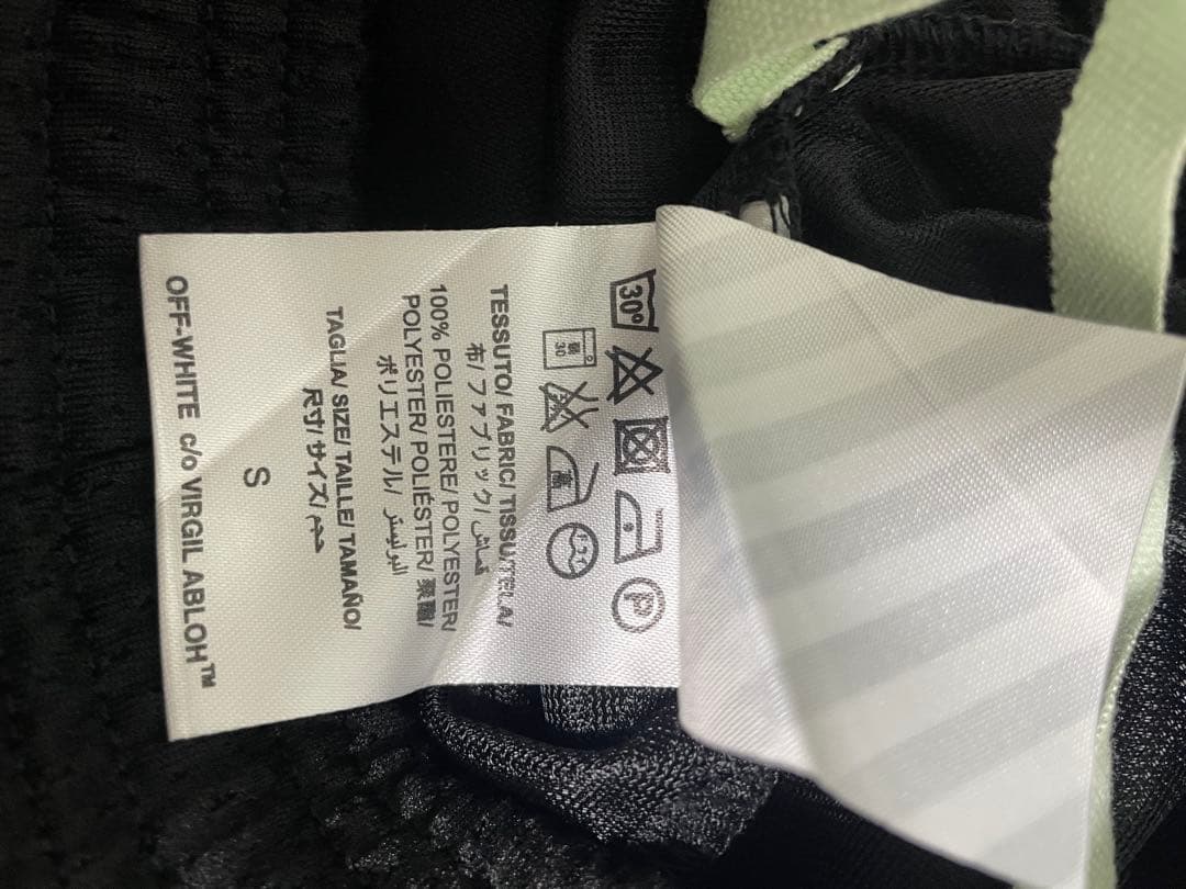 OFF-WHITE メッシュショートパンツ ブラック