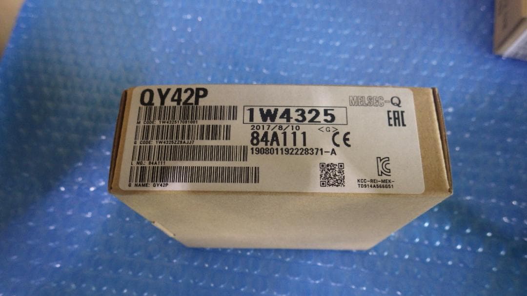 出力ユニット：QY42P