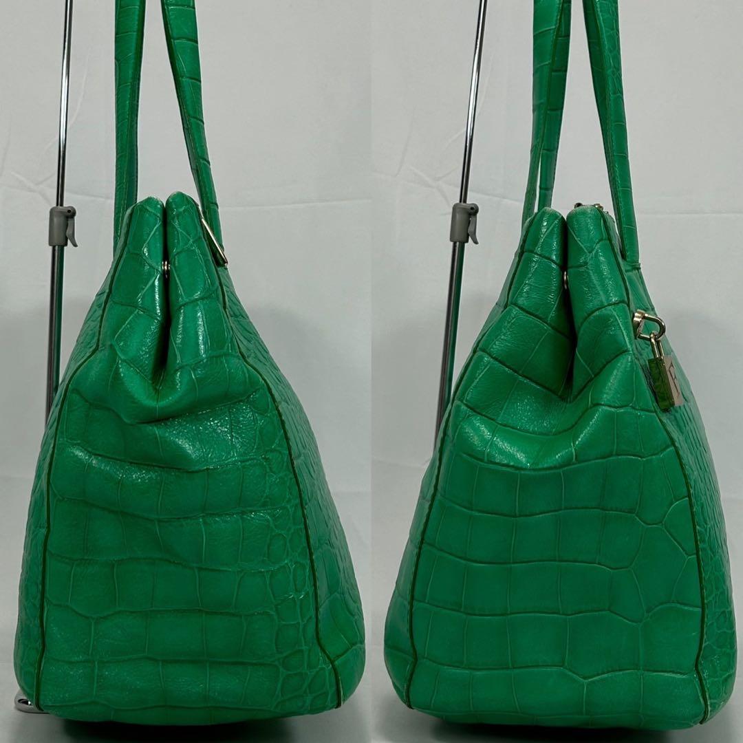 【極美品】フルラ 2way ハンドバッグ クロコ型押し レザー 斜め掛け A4可