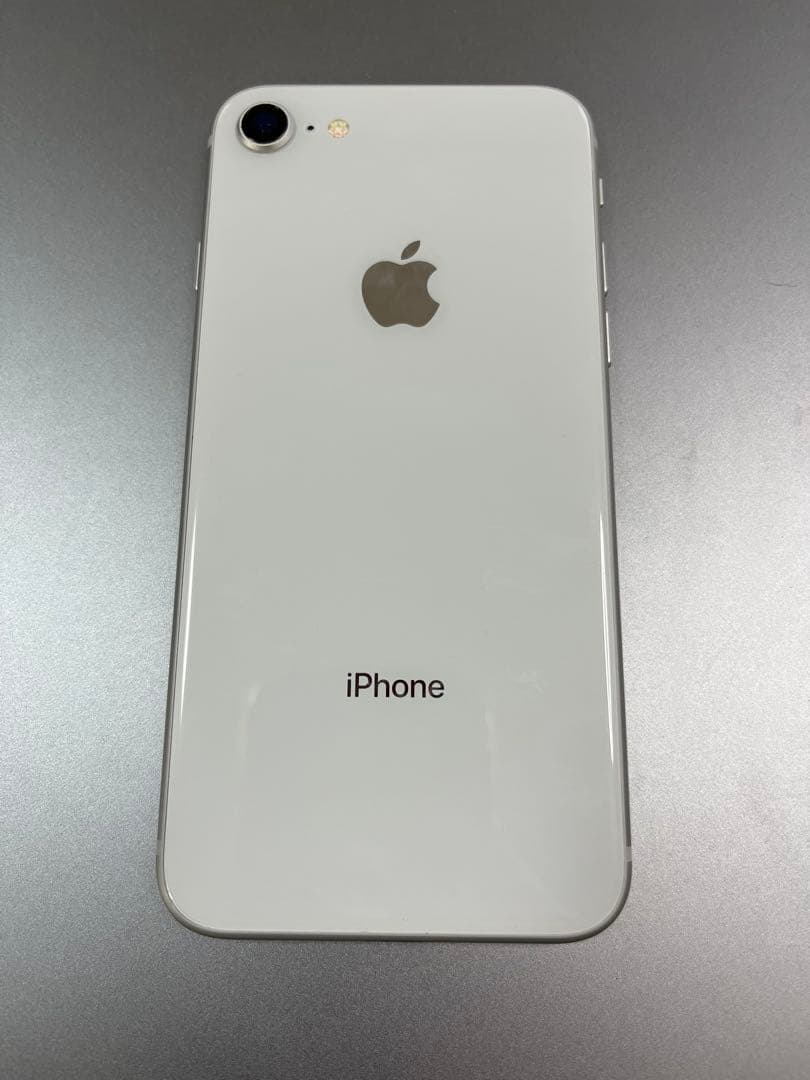 お*り様 Apple iPhone 8 (MQ792J/A) 64G SIMロッ