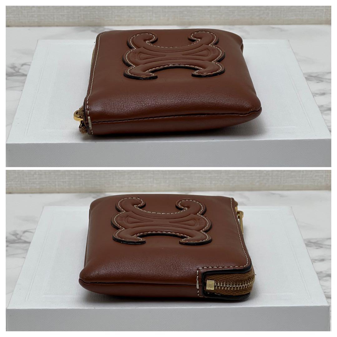 セリーヌ パース キュイル トリオンフ ケース 現行品 タン