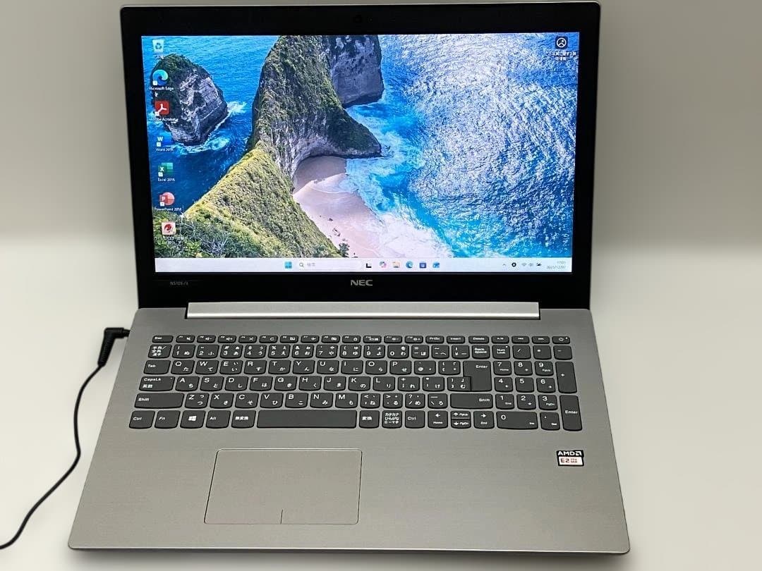 NECノートパソコン AMD E2/8GB/新品SSD/Windows11